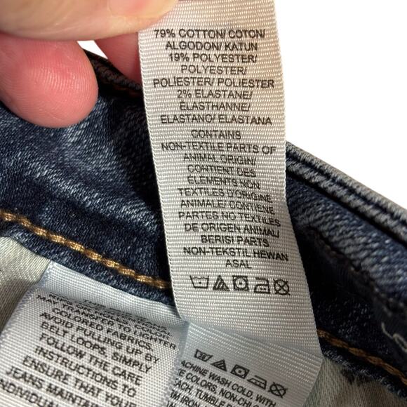 Lucky Brand Lolita Crop Jeans in Medium Acid Wash. Size 8/29" - Picture 7 of 9